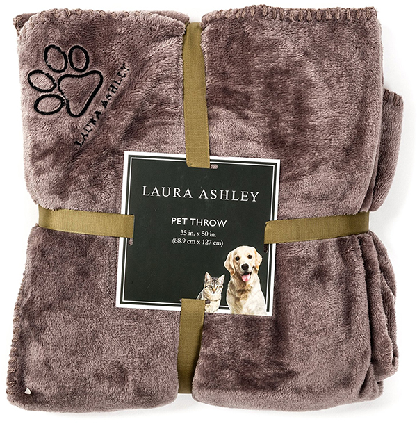 Best Dog Blankets Reviews and tips for making the right choice